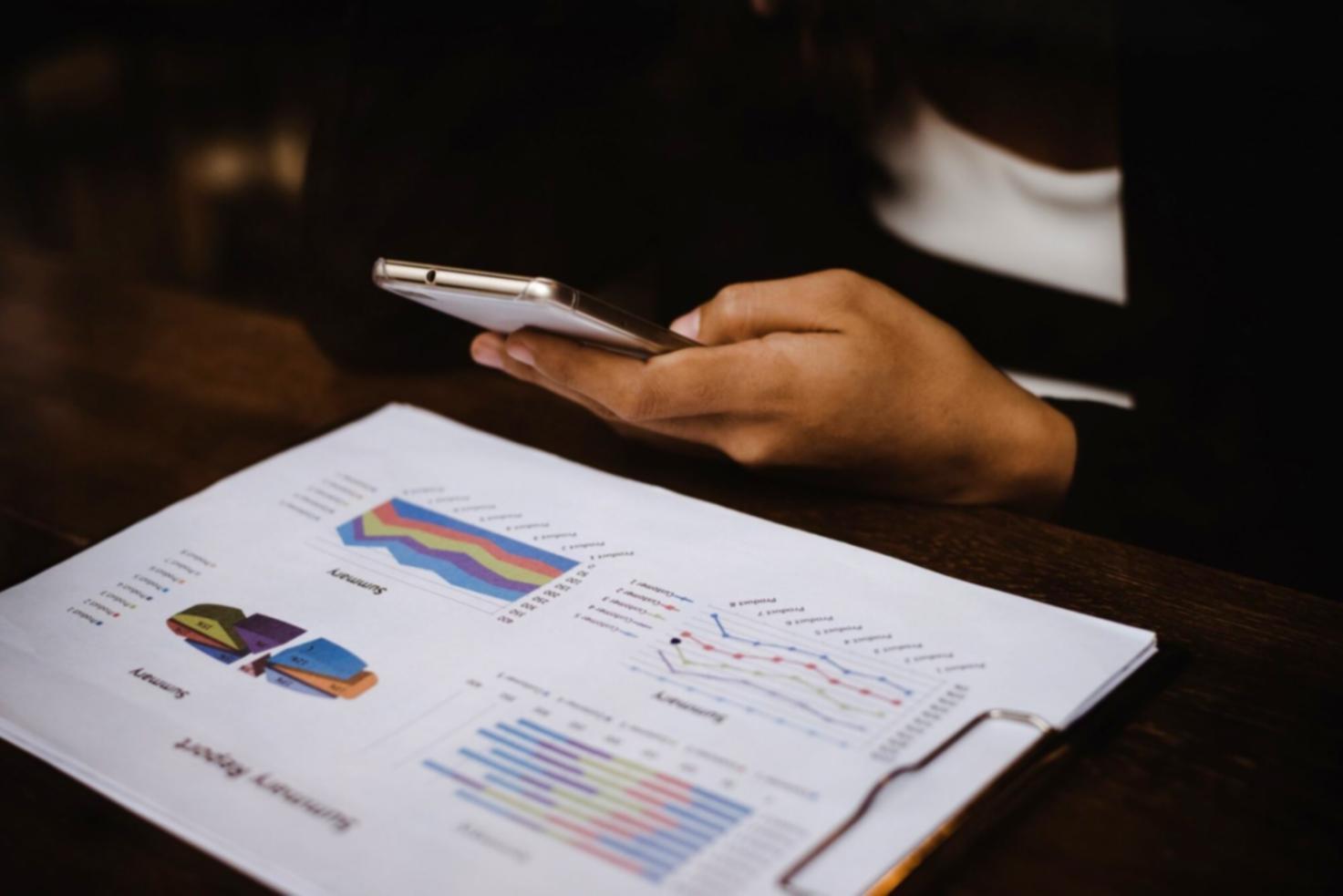 Session de formation en analytique SEO en groupe